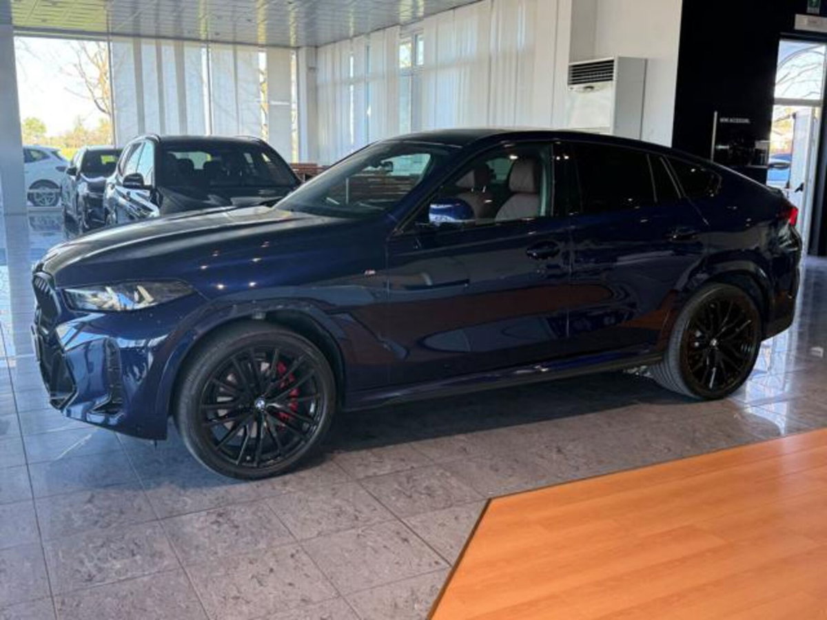 BMW X6 xDrive30d 48V Msport (2)