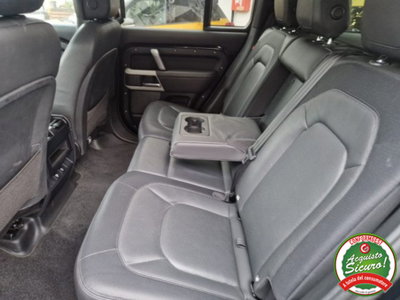 Land Rover Defender 110 3.0D I6 300 CV AWD Auto X-Dynamic HSE (19)