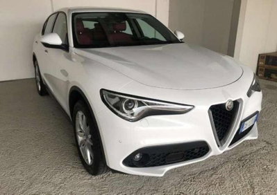 Alfa Romeo Stelvio Stelvio 2.2 Turbodiesel 210 CV AT8 Q4 Executive (2)
