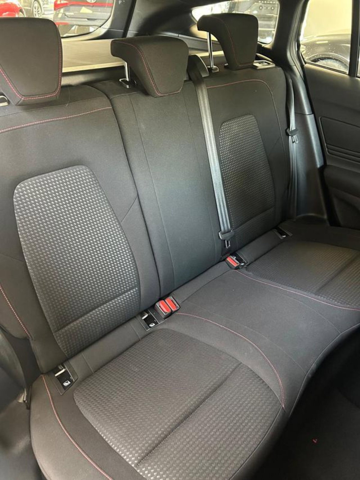 Ford Focus Station Wagon 1.5 EcoBlue 115 CV automatico SW ST-Line Design (10)