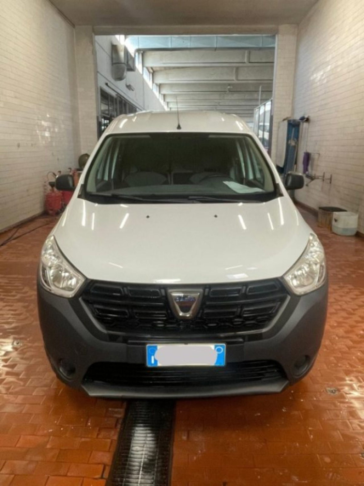 Dacia Dokker 1.6 8V 100CV Start&Stop GPL Ambiance (10)