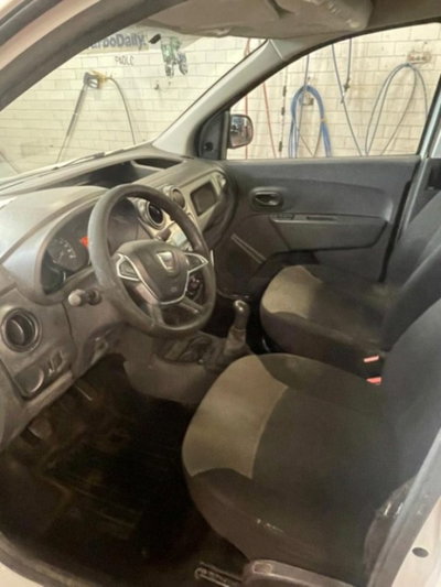 Dacia Dokker 1.6 8V 100CV Start&Stop GPL Ambiance (5)