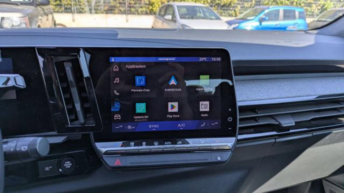 Renault Austral 1.3 mild hybrid Techno 160cv auto (13)