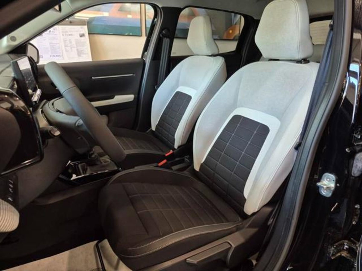 Citroen C3 1.2 puretech turbo Max 100cv s&s (15)