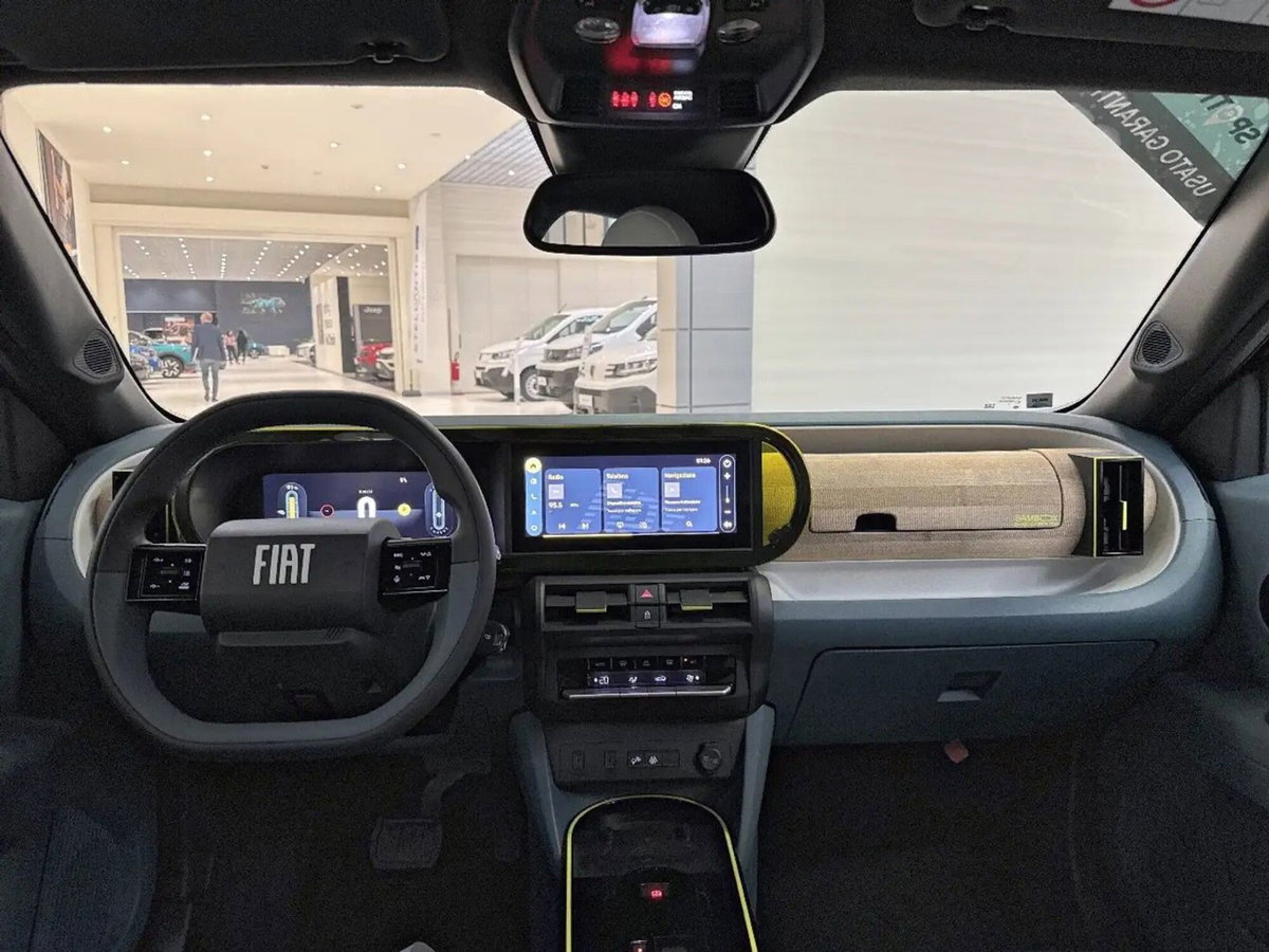 Fiat Grande Panda 44 kWh La Prima (13)