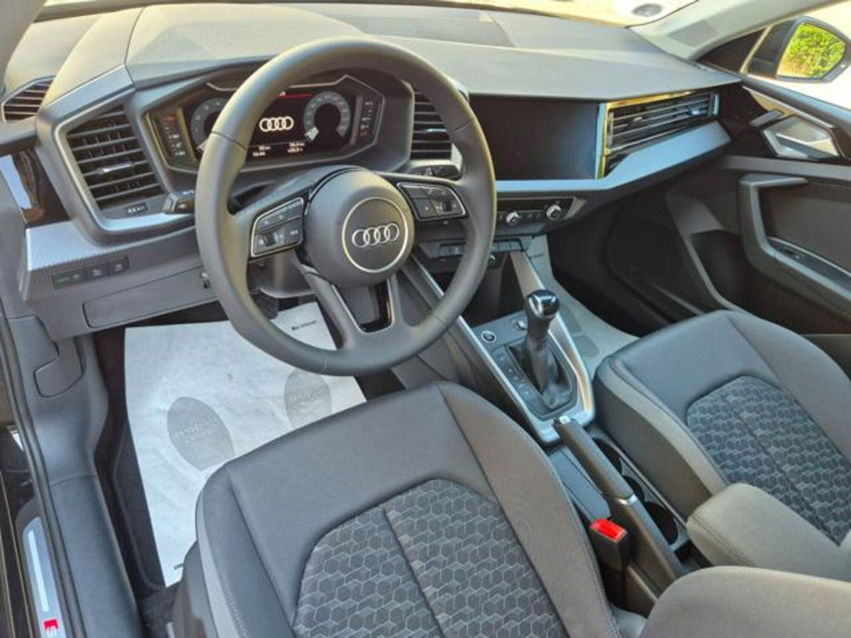 Audi A1 Sportback 30 TFSI S tronic S line edition (10)