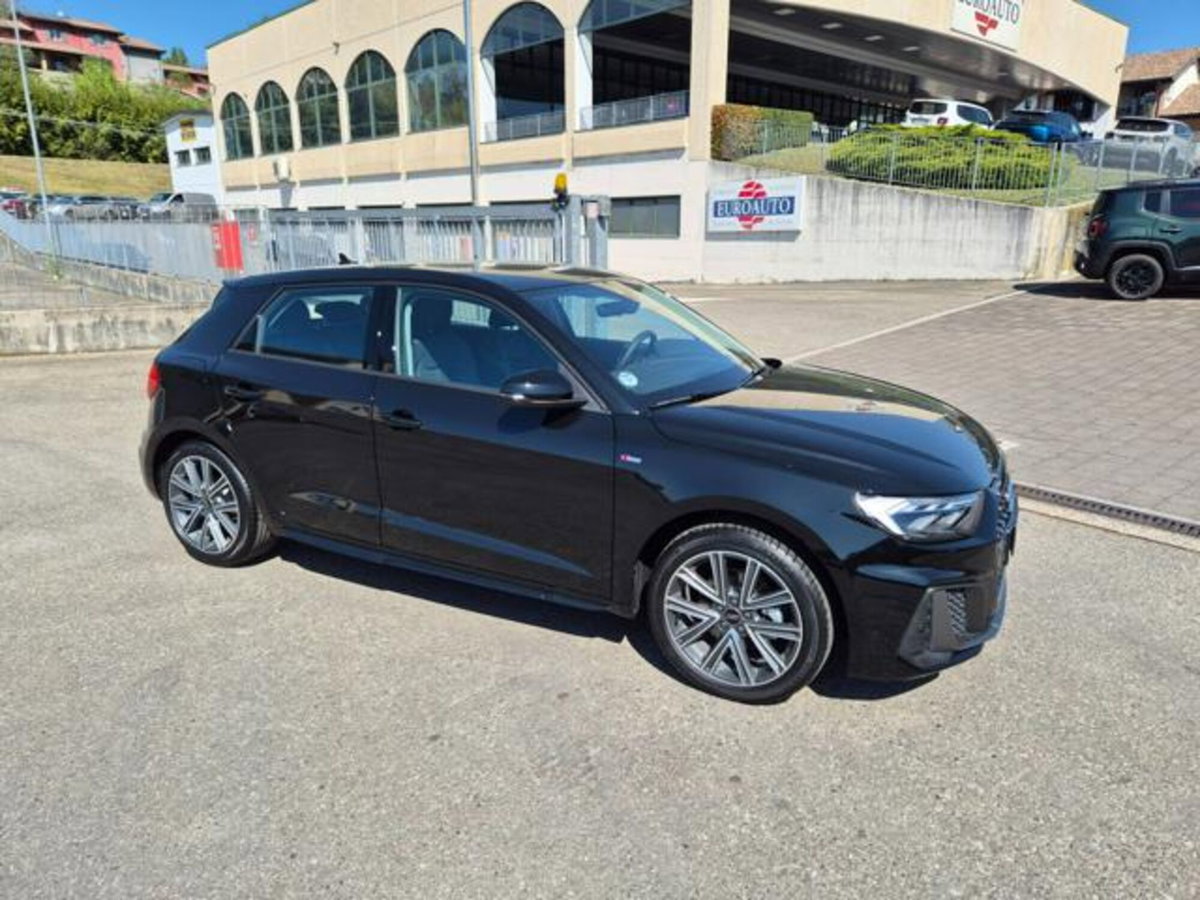 Audi A1 Sportback 30 TFSI S tronic S line edition (6)