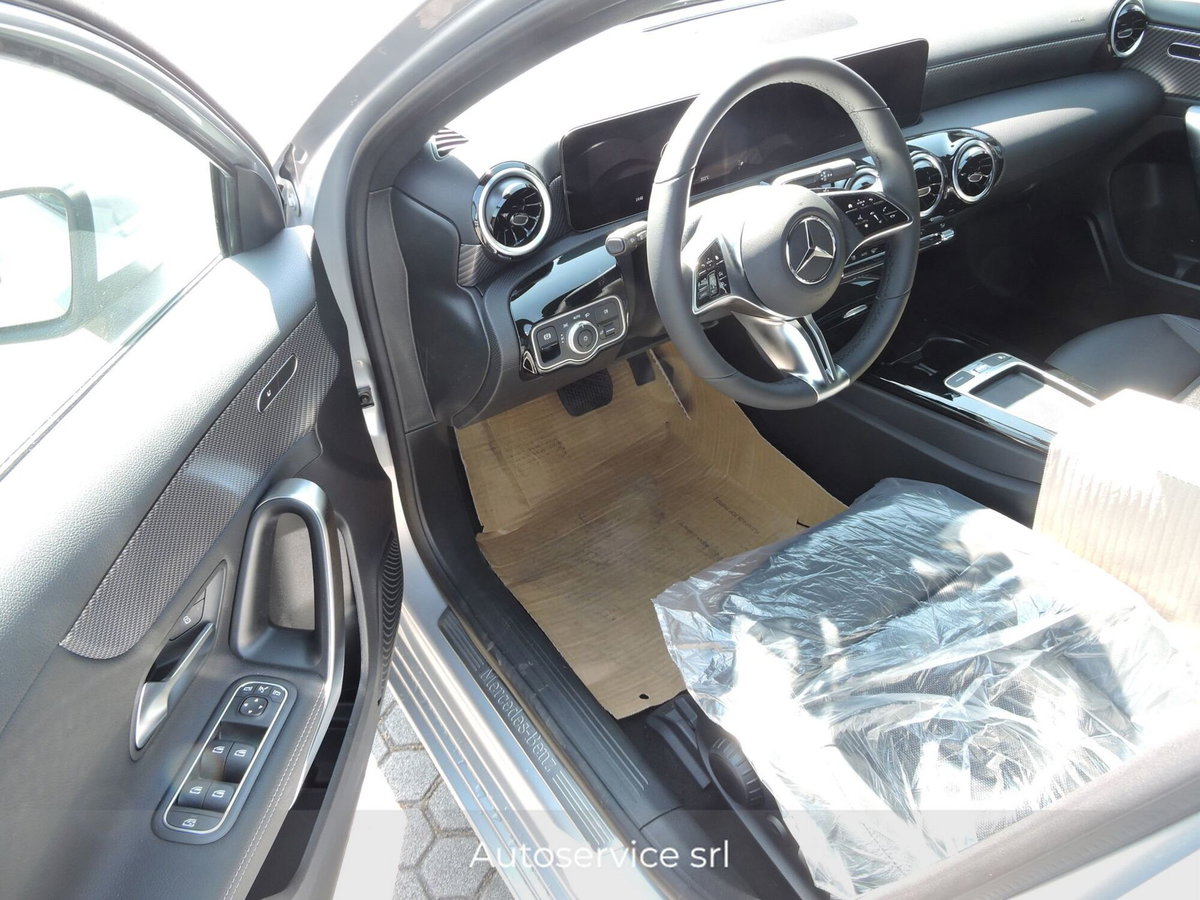 Mercedes-Benz Classe A 180 Executive (12)