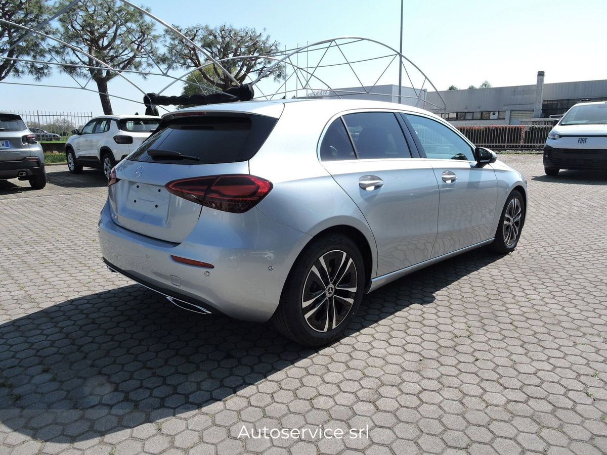 Mercedes-Benz Classe A 180 Executive (5)