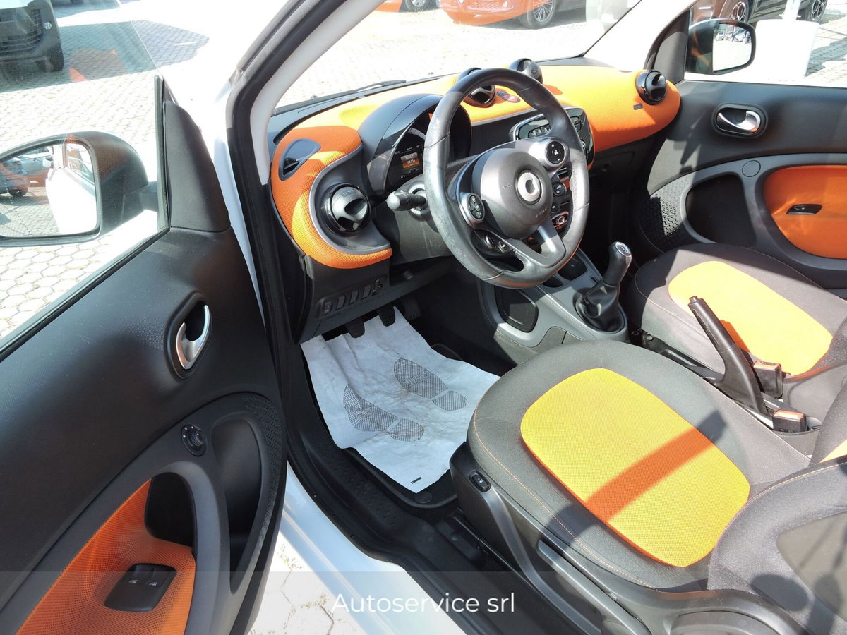 smart Fortwo 70 1.0 Passion (11)