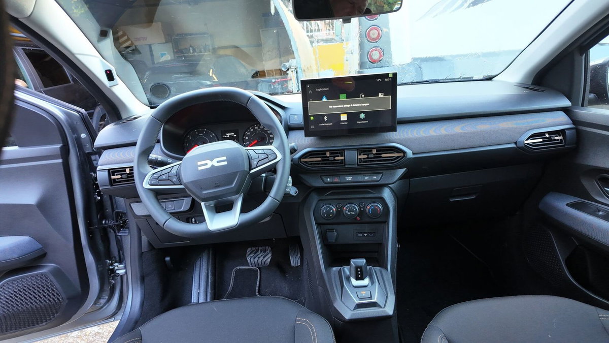 Dacia Sandero Stepway 1.2 Eco-G Extreme 120cv auto (14)