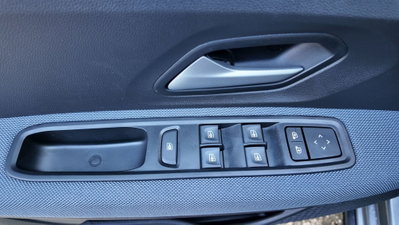 Dacia Sandero Stepway 1.2 Eco-G Extreme 120cv auto (8)