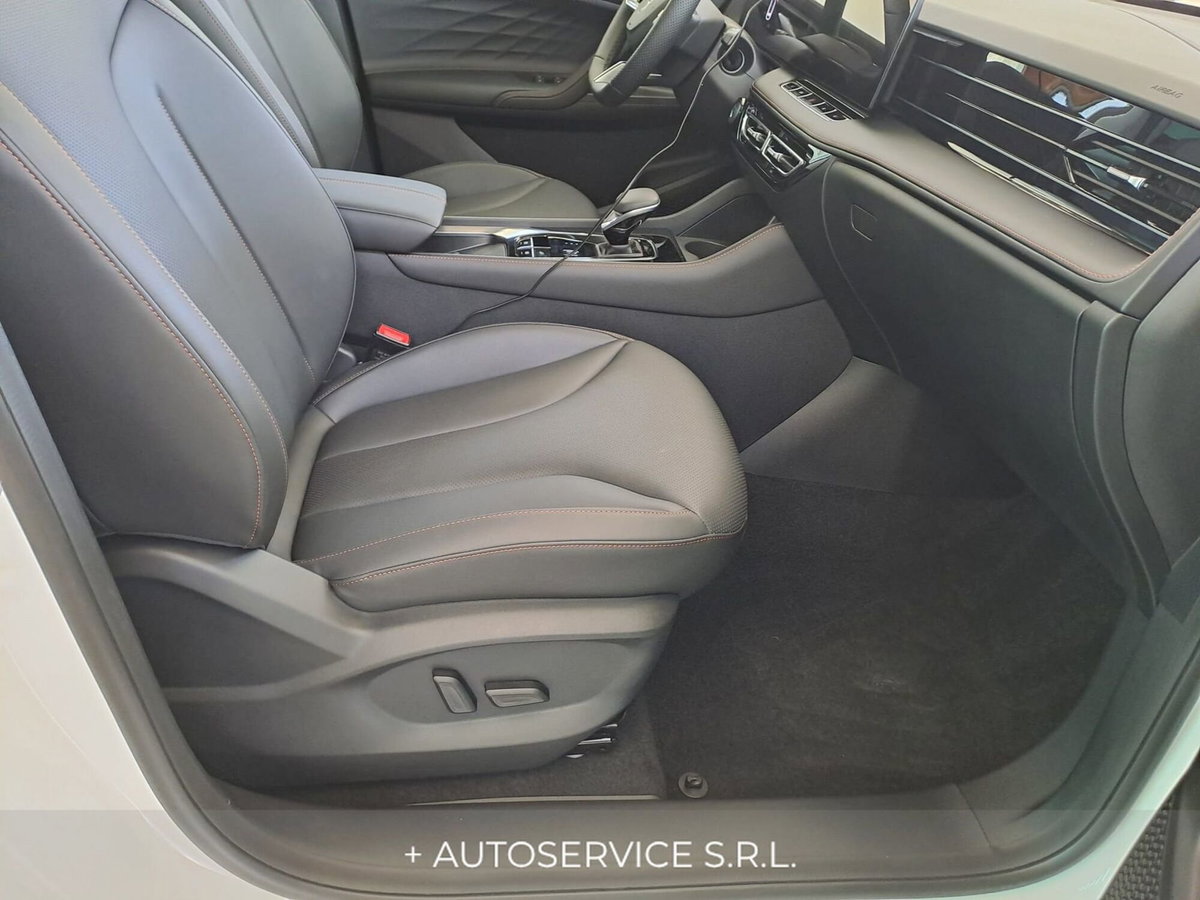 Mg HS 1.5 hybrid+ Luxury auto (20)