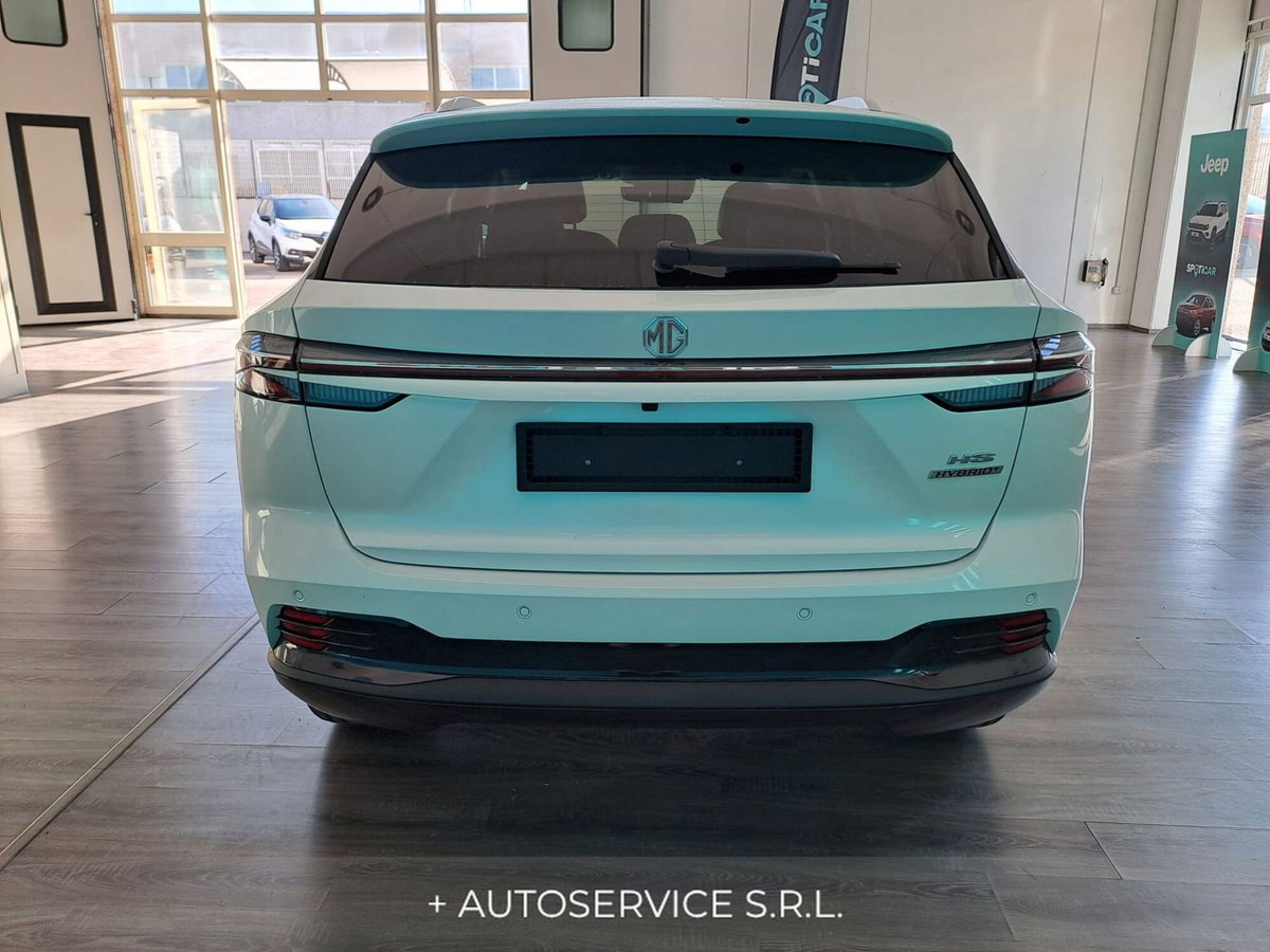 Mg HS 1.5 hybrid+ Luxury auto (5)