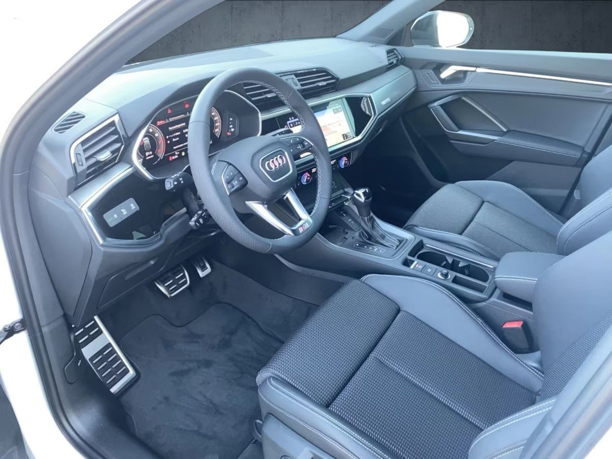 Audi Q3 Sportback 35 TFSI S line edition (17)