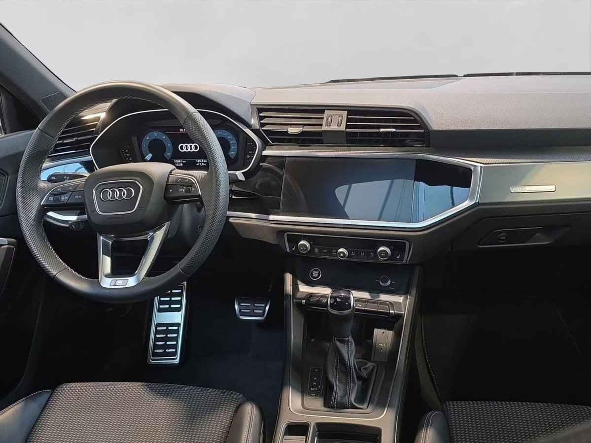 Audi Q3 Sportback 35 TDI S line edition (17)