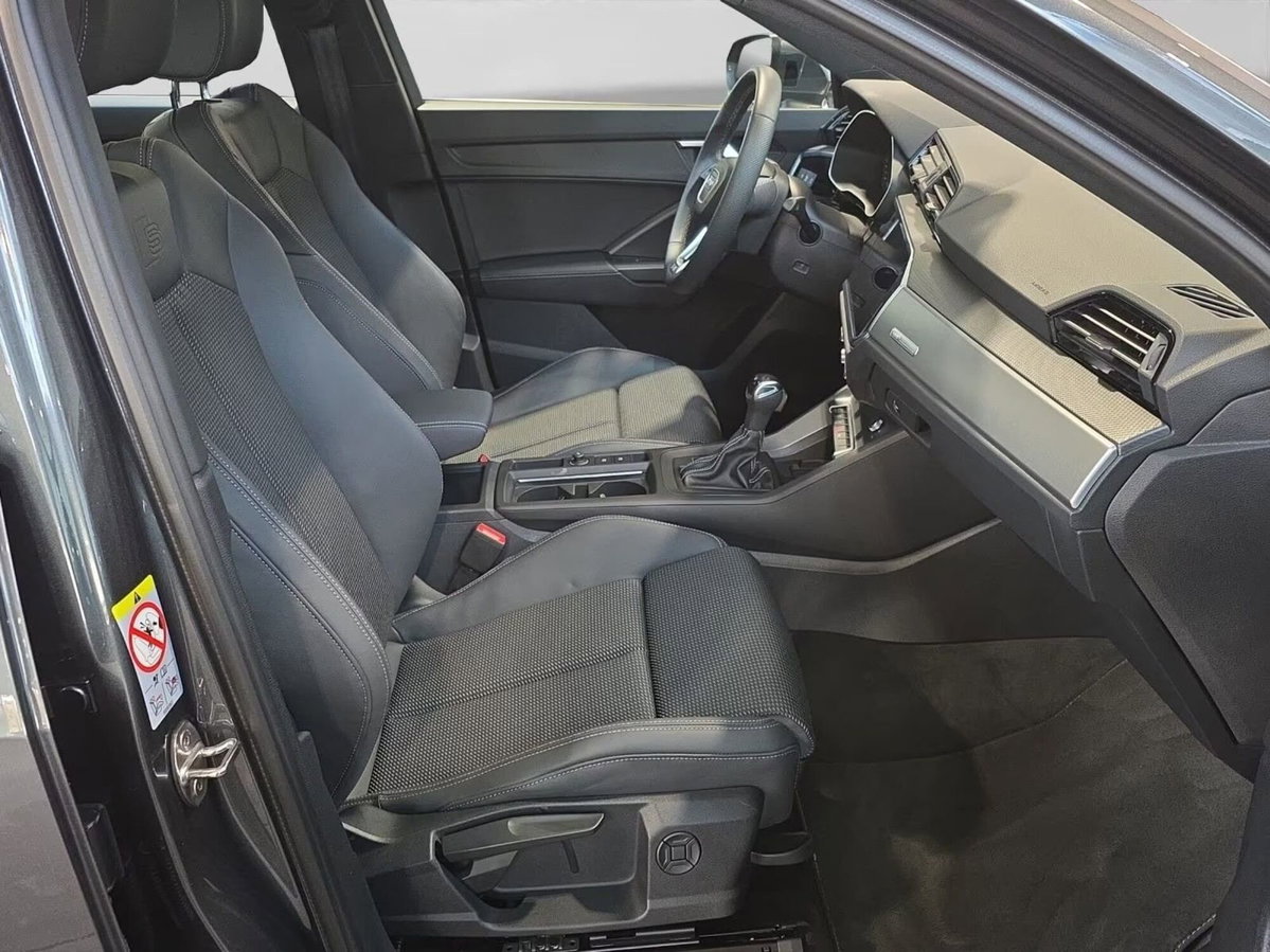 Audi Q3 Sportback 35 TDI S line edition (9)