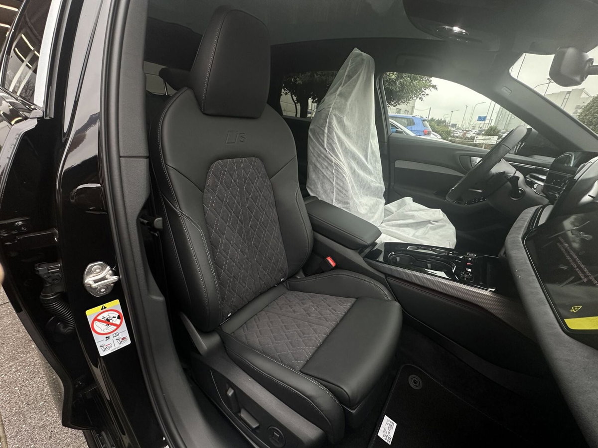 Audi A5 Avant 2.0 tfsi S line edition quattro 204cv s-tronic (9)