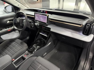 Citroen C5 Aircross 1.2 hybrid Plus 136cv e-dcs6 (9)