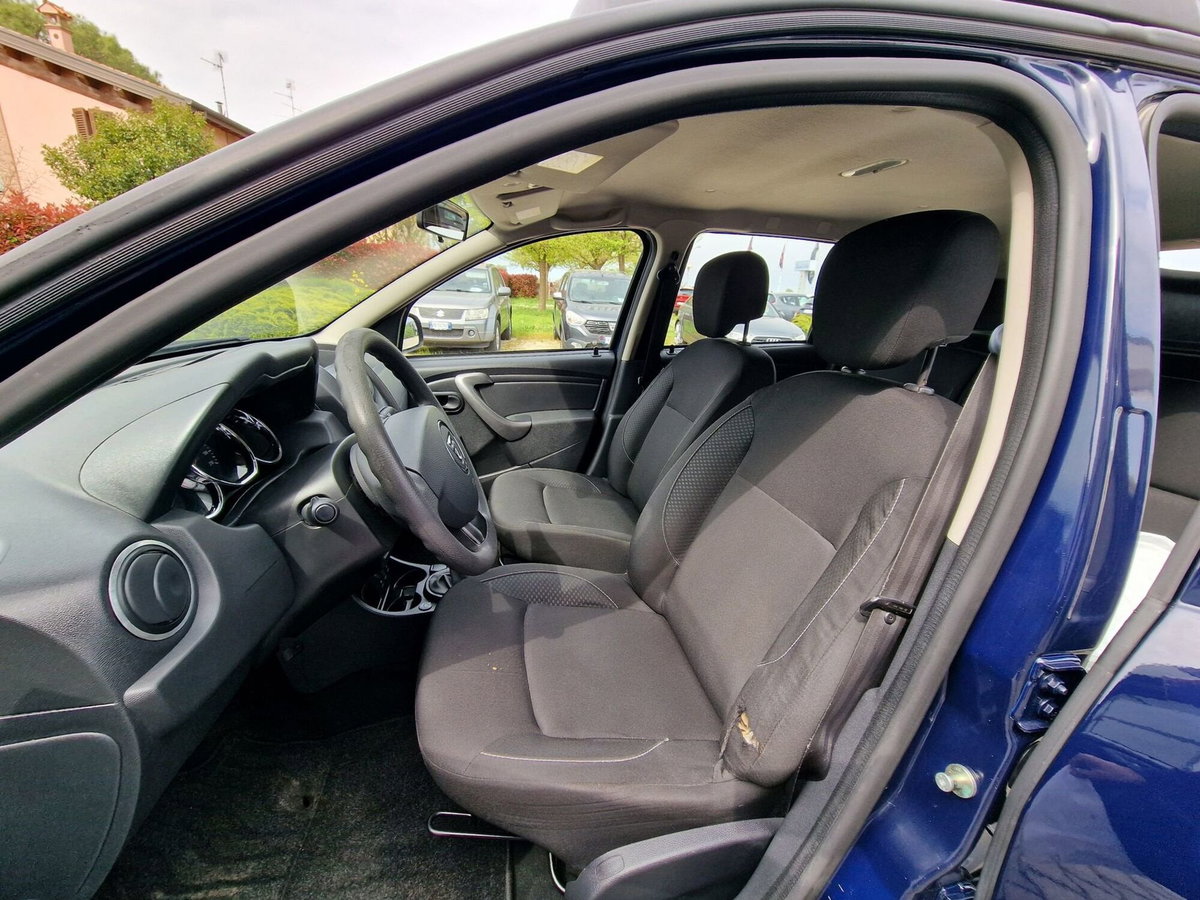 Dacia Duster 1.6 115CV Start&Stop 4x2 GPL Ambiance (12)