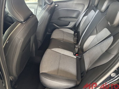 Renault Clio TCe 90 CV 5 porte Techno (8)