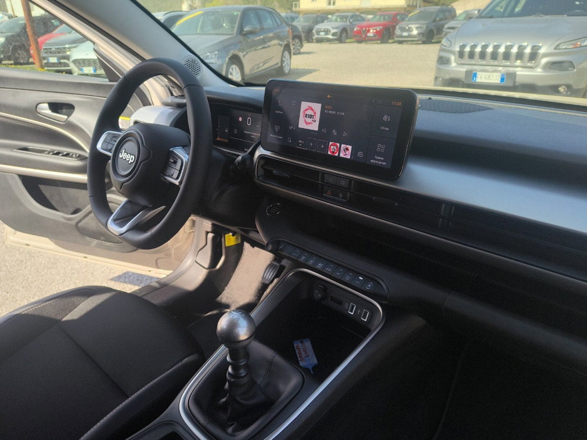 Jeep Avenger 1.2 turbo Summit fwd 100cv (14)