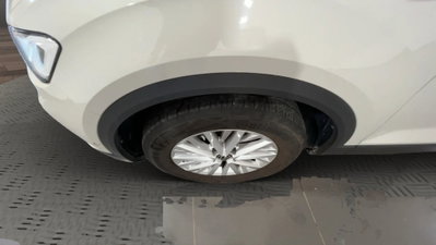 Volkswagen T-Roc 1.0 TSI Life (5)