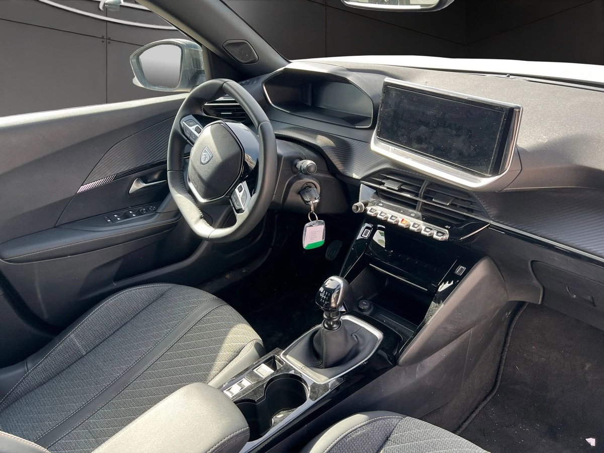 Peugeot 2008 1.2 puretech Active s&s 100cv (10)