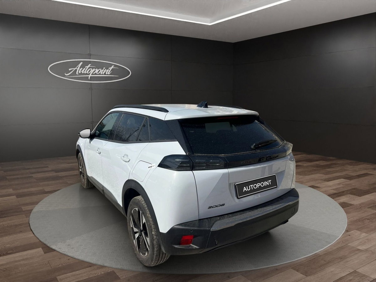Peugeot 2008 1.2 puretech Active s&s 100cv (4)