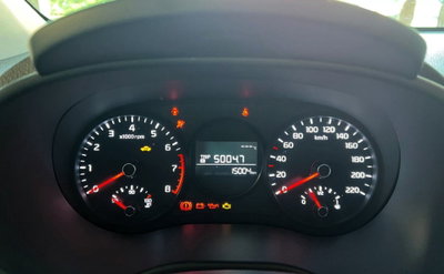 Kia Picanto 1.0 12V 5 porte AMT Urban (13)