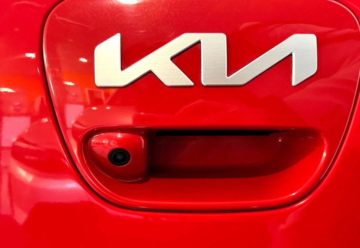 Kia Picanto 1.0 12V 5 porte AMT Urban (5)