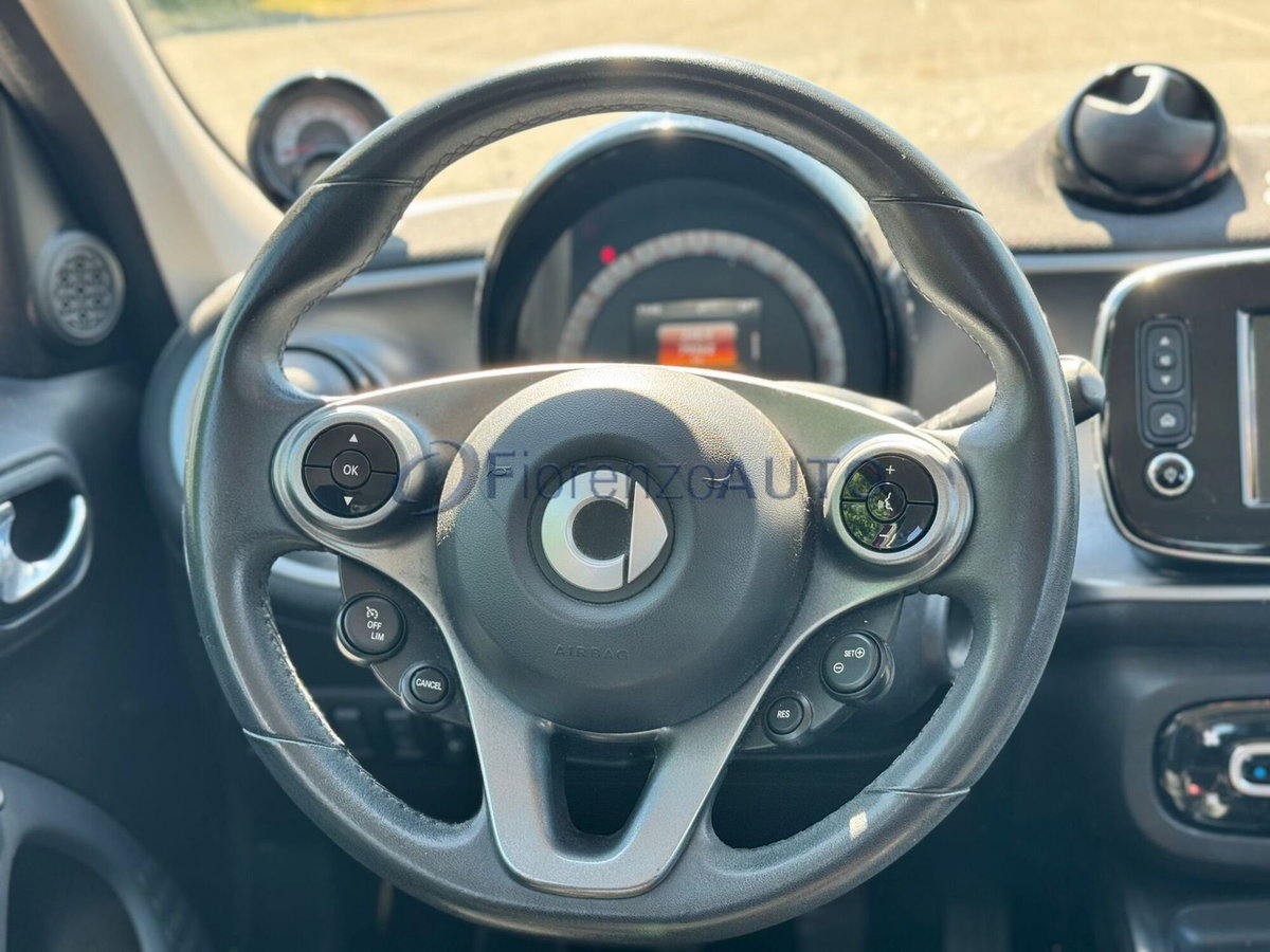 smart forfour forfour 70 1.0 Passion (14)