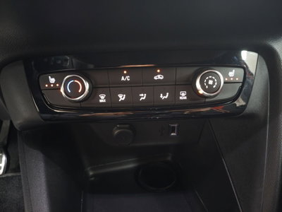 Opel Corsa 1.2 100 CV GS Line (15)