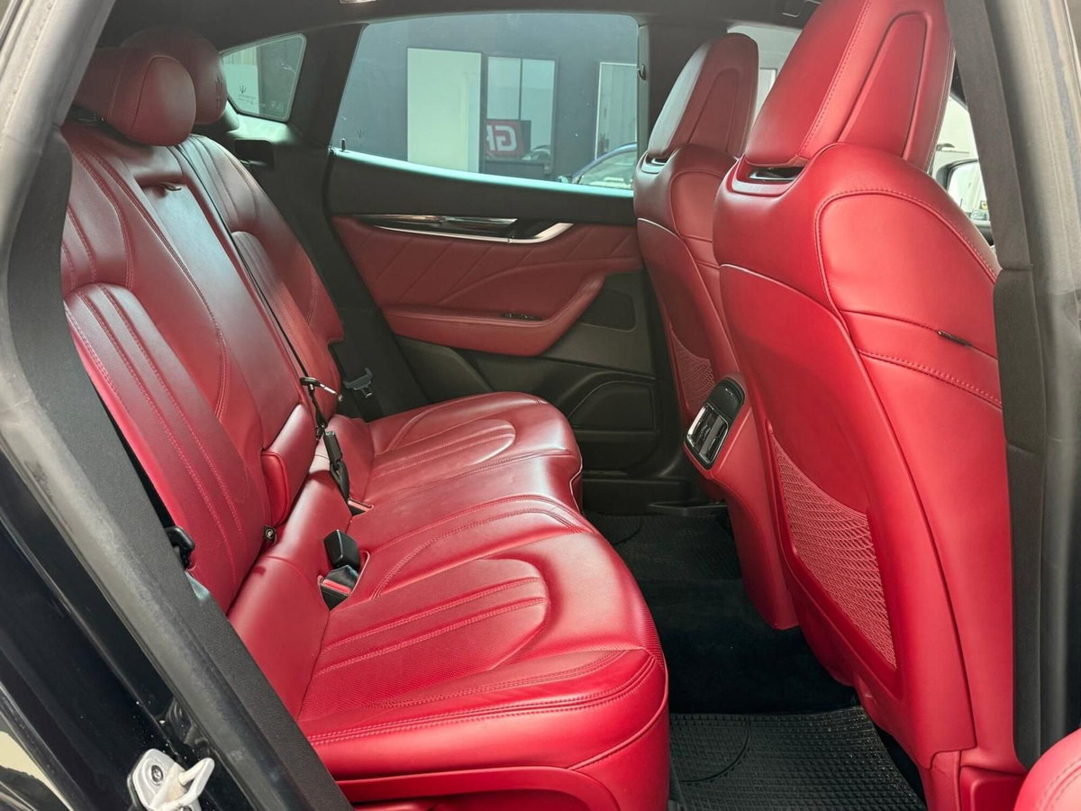 Maserati Levante Levante V6 Diesel AWD Gransport (6)