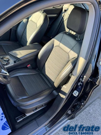 Alfa Romeo Stelvio Stelvio 2.2 Turbodiesel 180 CV AT8 RWD Super (11)