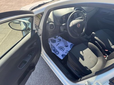 Fiat Punto 1.3 MJT II 75 CV 5 porte Street (10)