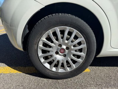 Fiat Punto 1.3 MJT II 75 CV 5 porte Street (18)