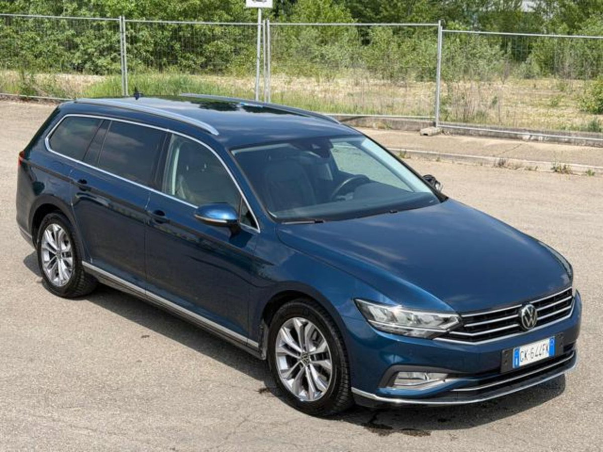 Volkswagen Passat Variant Alltrack 2.0 TDI 200 CV 4MOTION DSG (16)