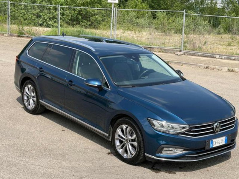Volkswagen Passat Variant 2.0 TDI SCR 200 CV 4MOTION DSG Executive