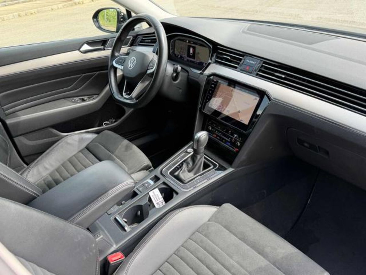 Volkswagen Passat Variant Alltrack 2.0 TDI 200 CV 4MOTION DSG (10)