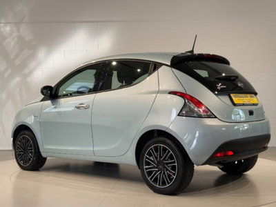 Lancia Ypsilon 1.0 FireFly 5 porte S&S Hybrid Ecochic Gold (3)