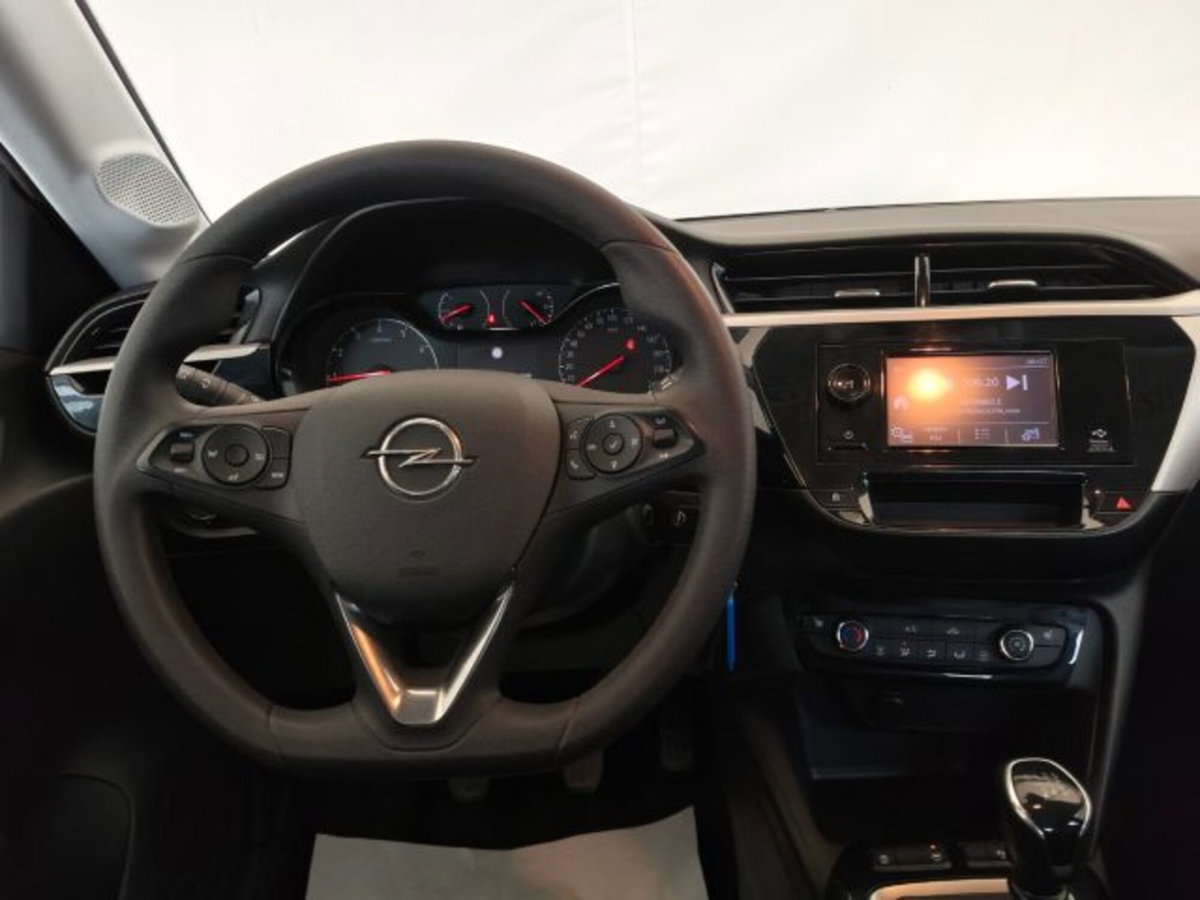 Opel Corsa 1.2 100 CV Edition (8)