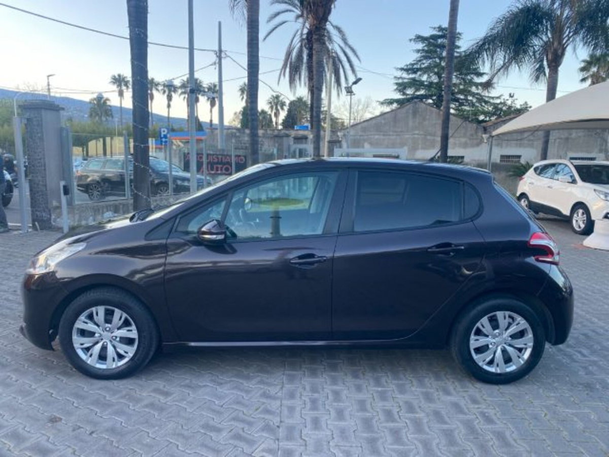 Peugeot 208 HDi 68 CV 5 porte Access (12)