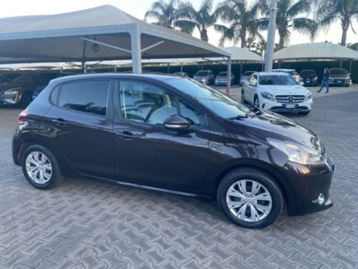 Peugeot 208 HDi 68 CV 5 porte Access (20)