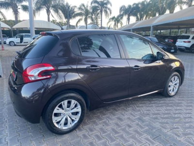 Peugeot 208 HDi 68 CV 5 porte Access (4)