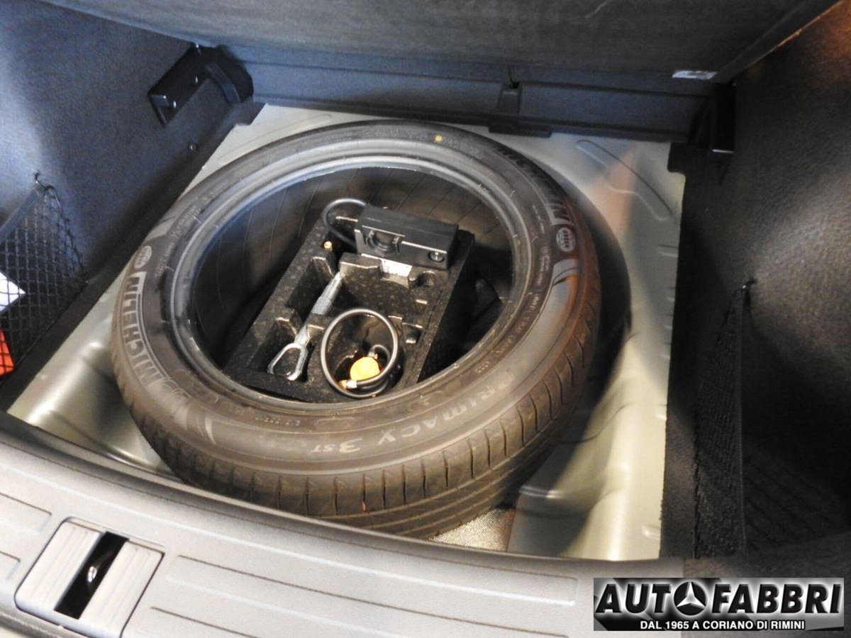 Mg ZS (2021-->) ZS 1.0T-GDI aut. Comfort (17)