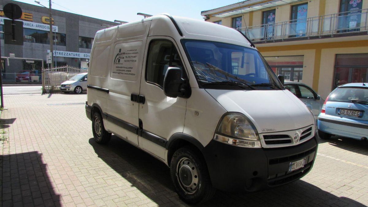 Nissan Interstar Furgone V35 2.5 dCi 120 PC Furgone L (5)