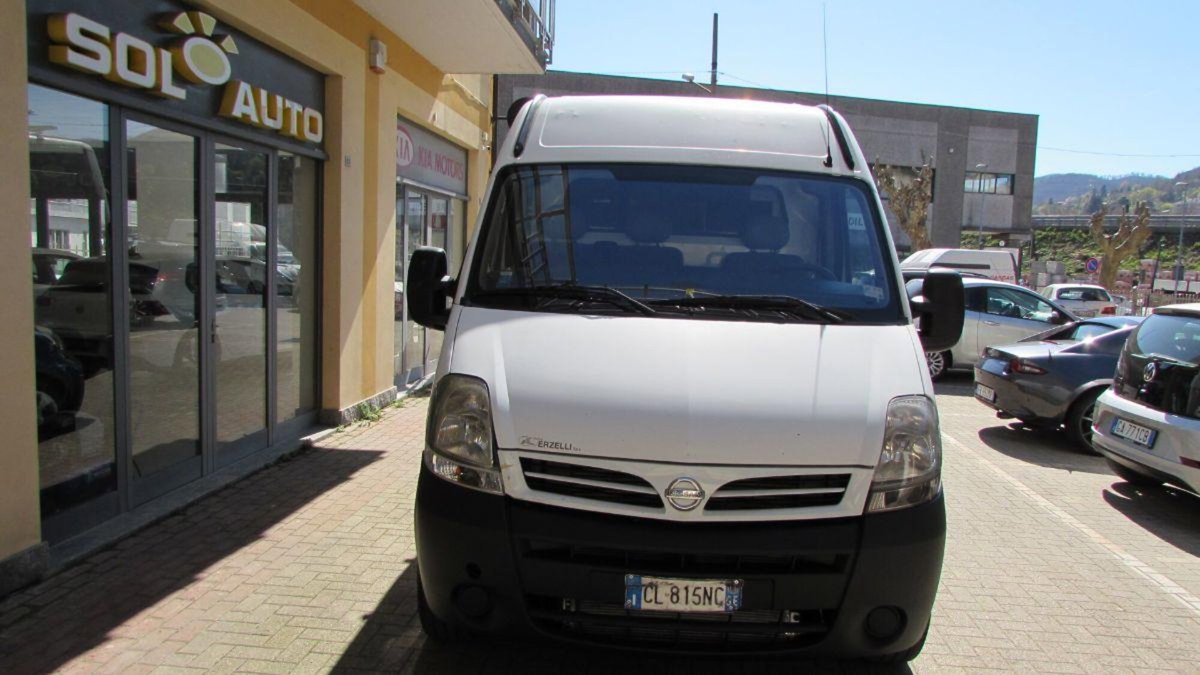 Nissan Interstar Furgone V35 2.5 dCi 120 PC Furgone L (6)