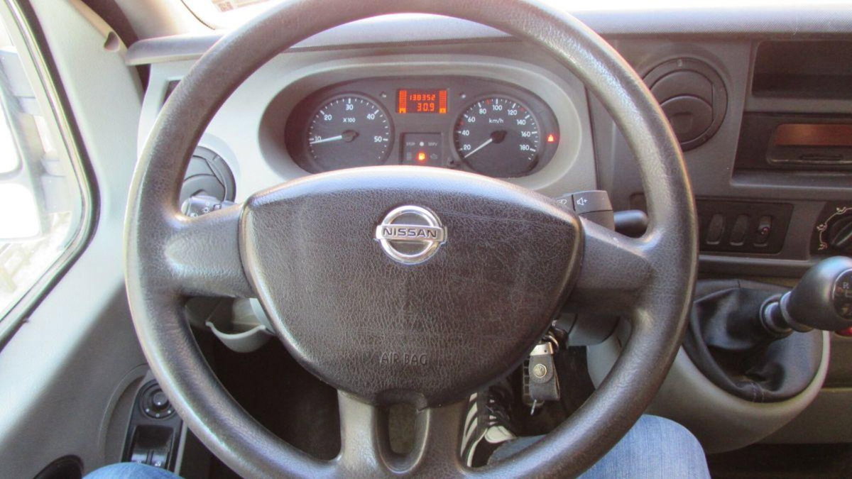 Nissan Interstar Furgone V35 2.5 dCi 120 PC Furgone L (9)