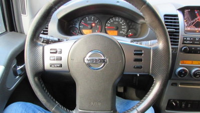 Nissan Navara 2.5 dCi 4 porte Double Cab XE (16)